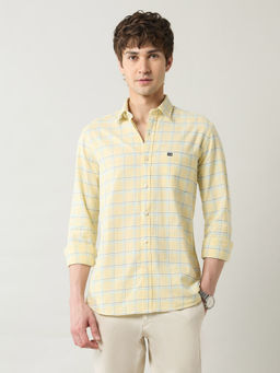 Arrow Sports - Men Yellow Checks Slim Fit Casual Shirt