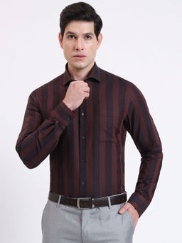 JadeBlue - Men Maroon Stripes Slim Fit Formal Shirt