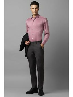 Louis Philippe - Men Pink Classic Fit Solid Full Sleeves Formal Shirt