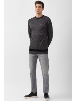 Peter England - Men Grey Solid Crew Neck Sweater