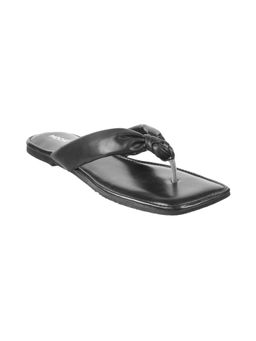 Mochi - Womens Black Flat ChappalsMochi Plain Black Flats