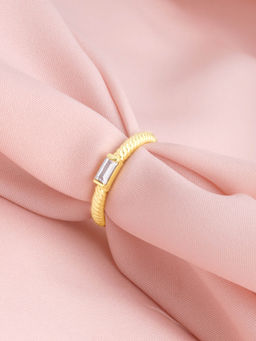 GIVA - Sterling Silver Golden Radiant Reign Ring for Women & Girls