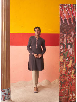 Lakshita - Grey Woollen Kurta For Women with Threadwork
