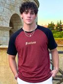 Maroon color option, Currently selected