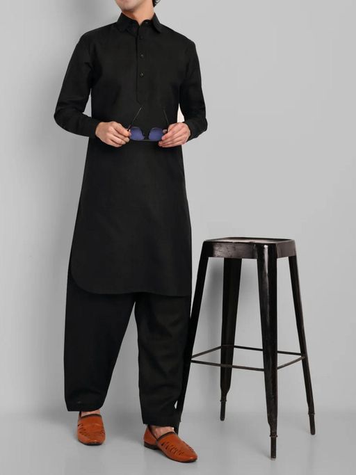 Mera Rang Men Black Cotton Blend Solid Kurta with Pyjama (Set of 2)