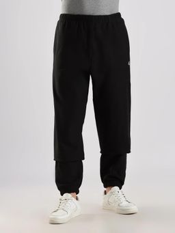 Calvin Klein - Regular Fit Solid Mid Rise Joggers