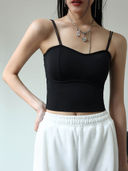 Black color option, Sold out, Currently selected