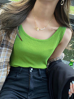 Outzidr - Green Solid Round Neck Tank Top