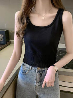 Outzidr - Black Round Neck Tank Top