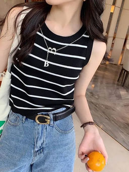 Outzidr - Black Horizontal Thin Stripes Tank Top