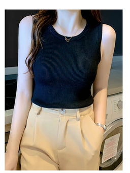 Outzidr - Black Solid Wide Strapped Tank Top