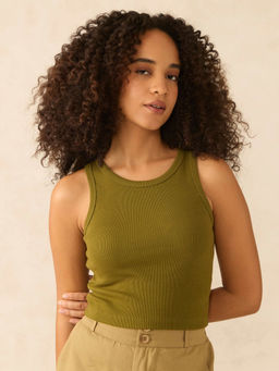 Outzidr - Green Ribbed Solid Tank Top