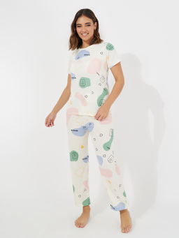 Styli - Women Graphic Printed Short Sleeve T-Shirt And Pyjama