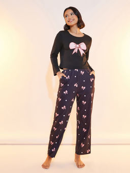 Styli - Women Bow Print Round Neck T-Shirt And Pyjama