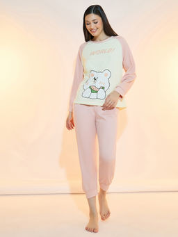 Styli - Women Pink Bear Print Raglan Sleeves T-Shirt And Cuffed Pyjama