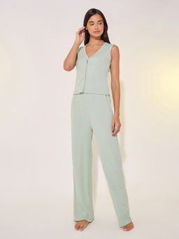 Styli - Women Green Solid Rib Top And Pyjama