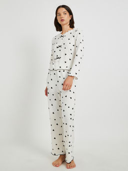 Styli Elevate - Women White Printed Bow Detail Long Sleeve T-Shirt And Pyjama