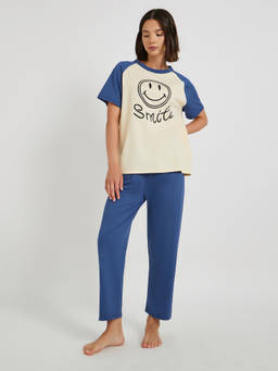 Styli - Women Navy Blue Graphic Print T-Shirt And Pyjama