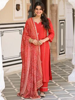 Mahee Jaipur - Red Bandhani Kurta With Pant And Dupatta