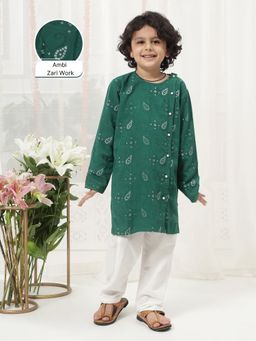 Little Bansi - Boys Pure Cotton Ambi Zari Work Full Sleeves Kurta And Pyjama - Green