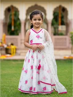 SAKA DESIGNS - Poly Linen Sleeveless Floral Lehenga, Choli And Dupatta - White