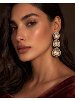 Qunic - Aurelia Crystal Cascade White Earrings