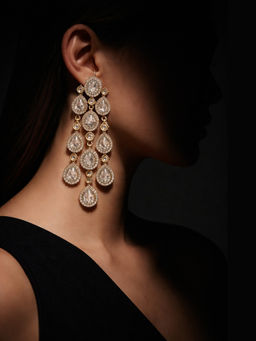 Qunic - Celestia Crystal Cascade White Earrings