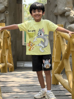 Napchief - Yellow Tom and Jerry Turn Up The Trouble T-shirt & Shorts
