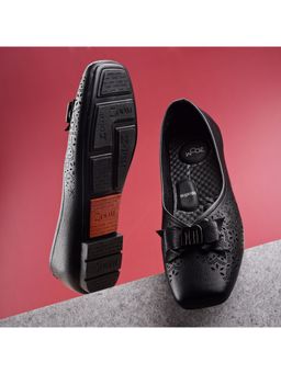 Zoom Shoes - Women Black Genuine Leather Slip-On Ballerina