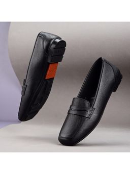 Zoom Shoes - Women Black Genuine Leather Slip-On Ballerina