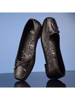 Zoom Shoes - Women Black Genuine Leather Slip-On Ballerina