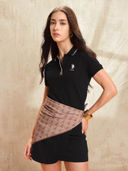 Black color option, Currently selected