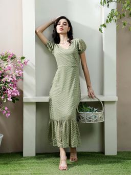 AAREIN - Green V-Neck Fit and Flare Casual Dress