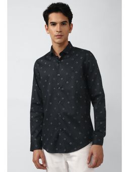 Simon Carter - Black Shirt