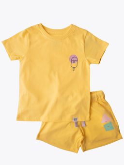 Reedoo - Colorburst Half Sleeve T-Shirt and Shorts Co-Ord In Yellow (Set of 2)