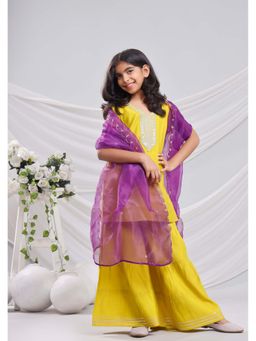 Misbis - Girl'S Yellow Sequence Work Sleeveless Kurta Sharara and Dupatta