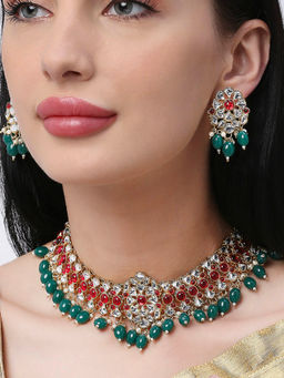 OOMPH - Red & Green Kundan Jadau Ethnic Choker Necklace Set with Drop Earrings