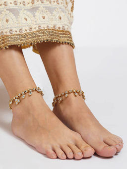 OOMPH - Gold Tone Kundan Ethnic Payal Anklets for Women