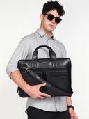 Black color option, Currently selected