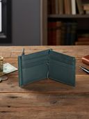 Navy Blue color option, Currently selected