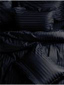 Black color option, Currently selected