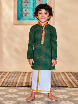 Vastramay - Boys Green and White Cotton Blend Kurta and Mundu (Set of 2)