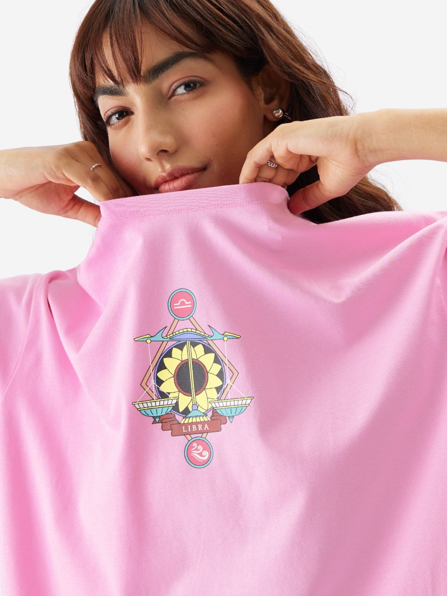 【ポーガーズ着用】 laid.B shower girl tーshirt Buy The Souled Store Zodiac Libra Women Oversized T-Shirt Online