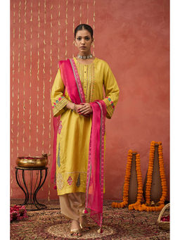 Shivani Bhargava - Pragya Embroidered Silk Kali Kurta with Dhoti and Dupatta (Set of 3)