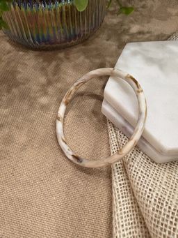 Niska - Off White Retro Solid Acrylic Bangle