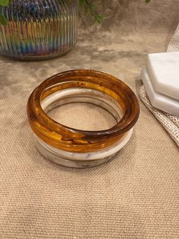 Niska - Off White And Brown Retro Solid Acrylic Bangle (Pack Of 6)
