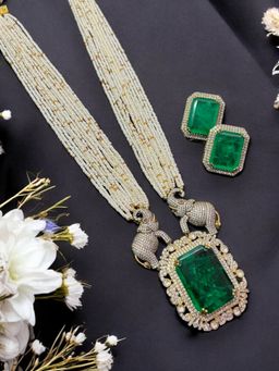 Treemoda - Elegant Hand Crafted Green Stone Semi Precious Doublet Necklace Set