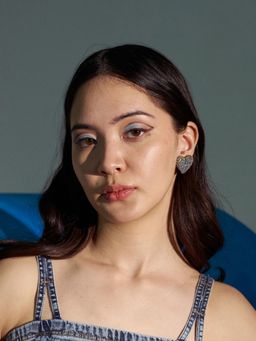 PEARLS INDIA - Blue Heart Stud