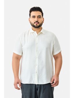 Snitch - White Solid Half Sleeves Regular Casual Plus Size Shirt For Men