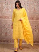 Yellow color option, Sold out, Currently selected